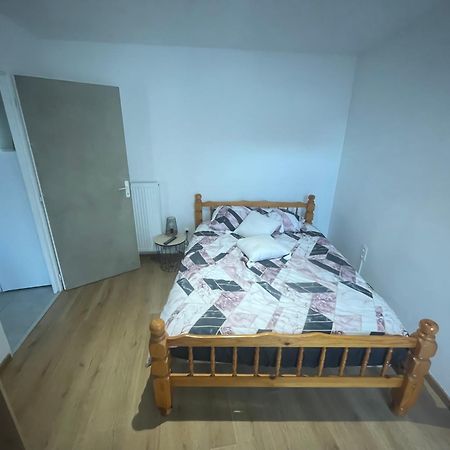 L'Oppidum D'Alesia Apartment Venarey-les-Laumes Екстериор снимка